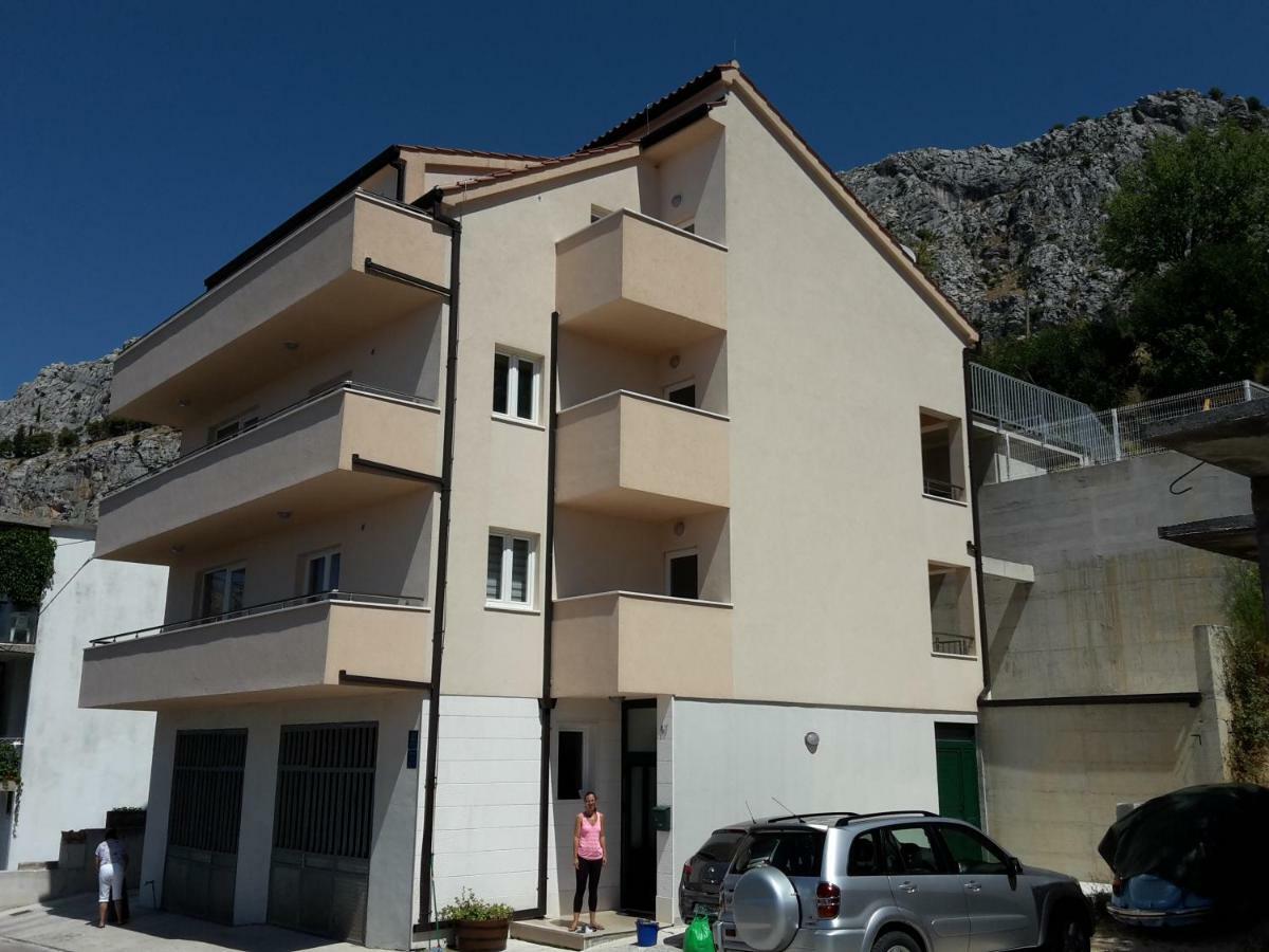 Villa Omis Michy - Family House For Big And Small Groups المظهر الخارجي الصورة