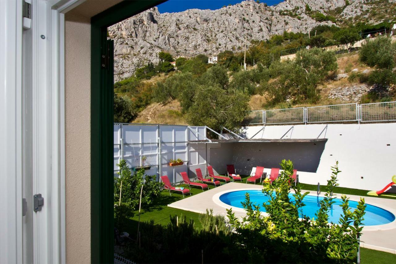 Villa Omis Michy - Family House For Big And Small Groups المظهر الخارجي الصورة